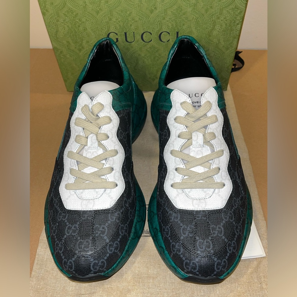 Authentic Gucci Men’s GG supreme sneakers size 11 - Picture 1 of 13